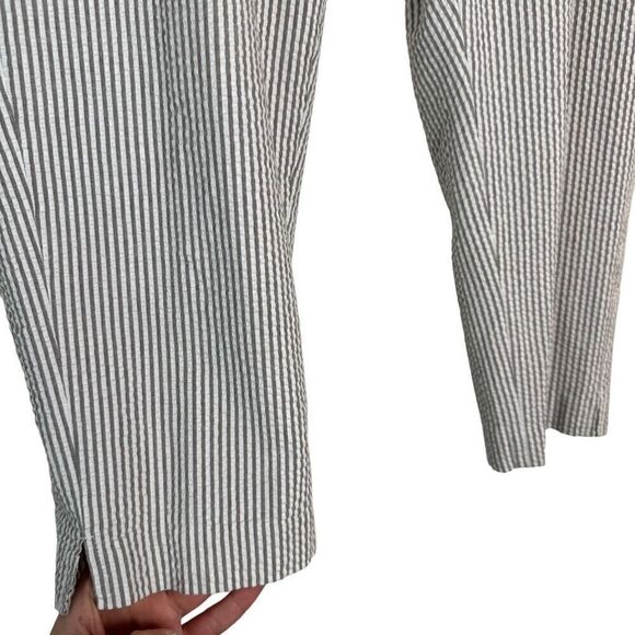 Chico’s Womens Striped Seersucker Capri Trouser Pants Beige White Medium - Picture 3 of 10